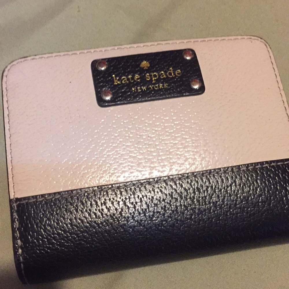 Kate spade wallet used